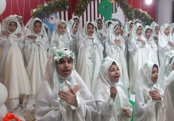 سه هزار و‌۴۴۴ دانش‌آموز دختر مینابی جشن تکلیف خود را جشن گرفتند