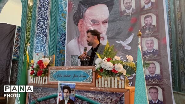 نماز جمعه پاتاوه ؛ میعادگاه عبادت و سیاست
