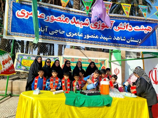 برپایی موکب  توسط هیات دانش‌آموزی و پیشتازان آموزشگاه شهید منصور عامری 
