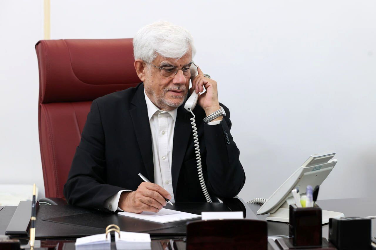 دستور عارف برای رسیدگی فوری به وضعیت دانشجویان در تصادف جاده سمنان-سرخه