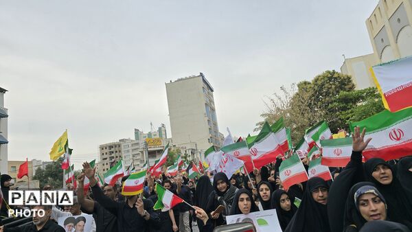 اجتماع باشکوه «جنگ رمضان» در بندرعباس 