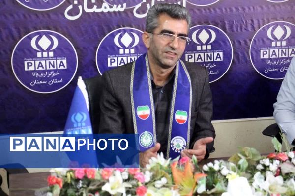 حضور مدیرکل آموزش و پرورش استان سمنان در جمع خبرنگاران پانا شهرستان سمنان