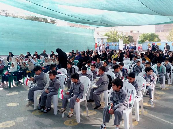 جشن شکوفه ها در دبستان فضیلت