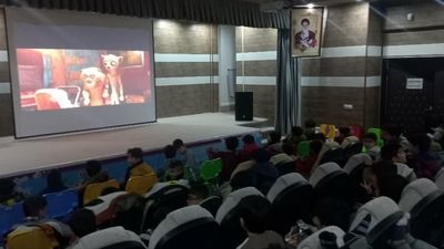 هیجان سینما در دل کانون پرورش فکری شهرستان سلسله با حضور دانش‌آموزان شهید مفتح