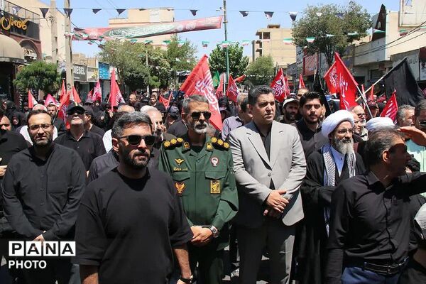 اجتماع باشکوه جاماندگان اربعین‌حسینی در فردیس 