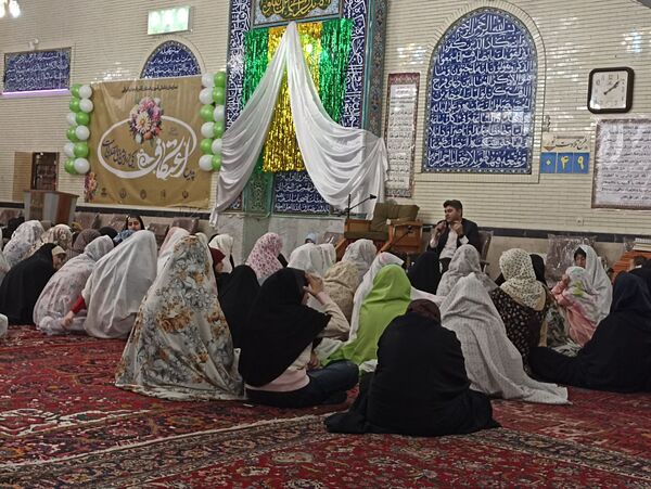  اعتکاف دختران پیشتاز در مسجد منا تبریز