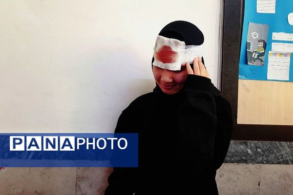 مانور زلزله در دبیرستان پروین اعتصامی 