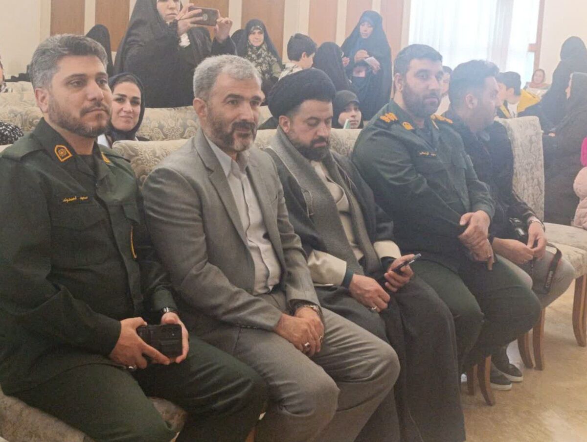 جشنواره پخت‌وپز با محوریت غذاهای سنتی در محمدشهر کرج برگزار شد