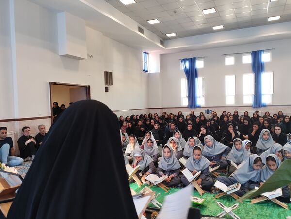 مراسم تقدیر از اهدا عضو دانش‌آموزی جان آفرین