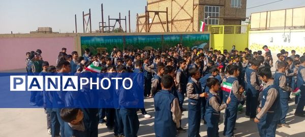 مراسم ویژه  هفته نیروی انتظامی در آموزشگاه پویندگان فرهنگ خلیل آباد