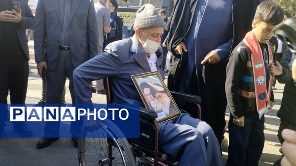 برگزاری راهپیمایی ۱۳ آبان با حضور پرشور مردم در شهرستان خواف 