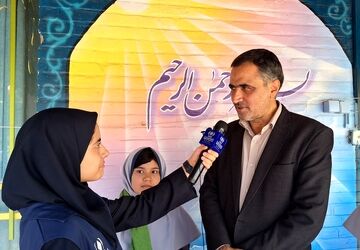 بازدید مدیر آموزش و پرورش ناحیه ۴ اصفهان از روند برگزاری انتخابات انجمن اولیا و مربیان در مدارس