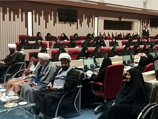 اجلاس نماز ، خانواده و کاهش آسیب های اجتماعی در مشهد