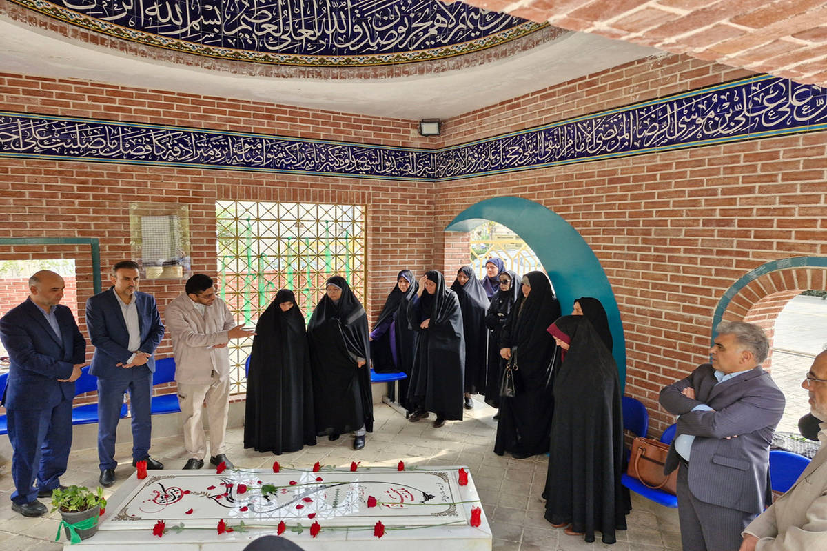 همه ما موظف به پاسداشت آرمان‌های مقدس شهدا هستیم