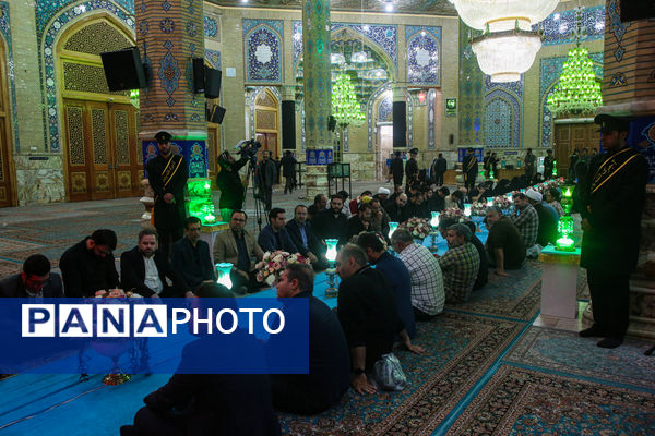 آیین «عهد عاشقی» با حضور اصحاب رسانه در مسجد جمکران