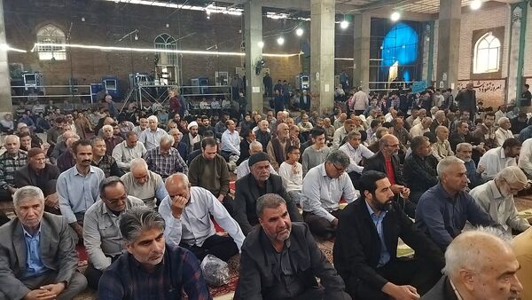 نماز عبادی و سیاسی جمعه همزمان با آغاز هفته نیروی انتظامی در نیشابور