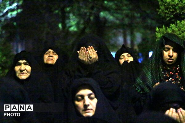 نماز استغاثه امام زمان(عج) برای پیروزی جنگ حق علیه باطل