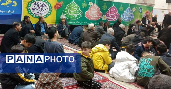  برگزاری ویژه برنامه علمداران انقلاب در محمدشهر کرج