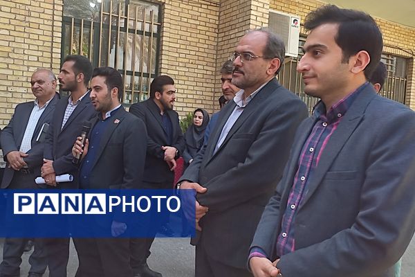 مانور مهارت‌های تشکیلاتی سازمان دانش‌آموزی ناحیه ۳ شیراز