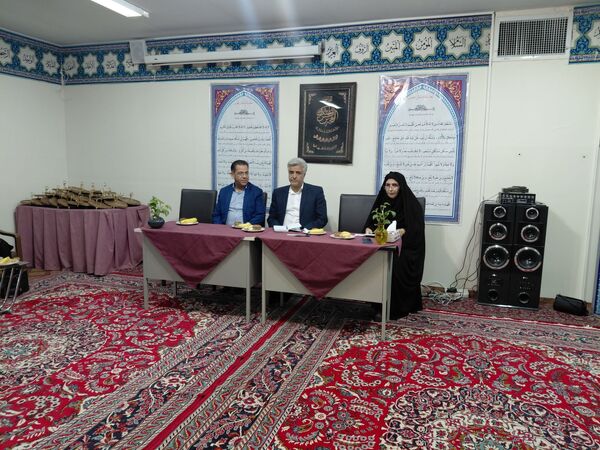 اولین جلسه شورای دبیران در دبیرستان علی‌ افشارنژاد 