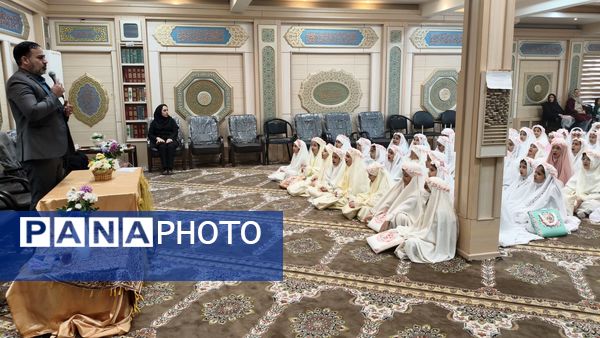 پروازِ تا خدا با بال‌های نماز در آستانه میلادِ مـنجی