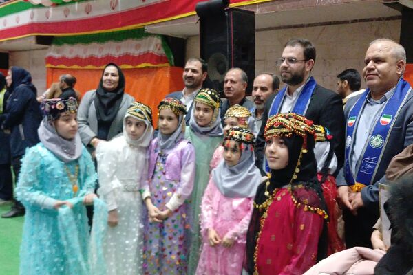 سنندج، میزبان یاوران انقلاب