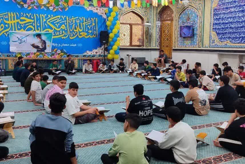 اعتکاف نورانی دانش‌آموزان بهبهان