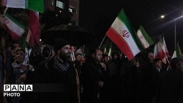 گذری بر سی و ششمین  حماسه مردم نیشابور در بلوار فضل 