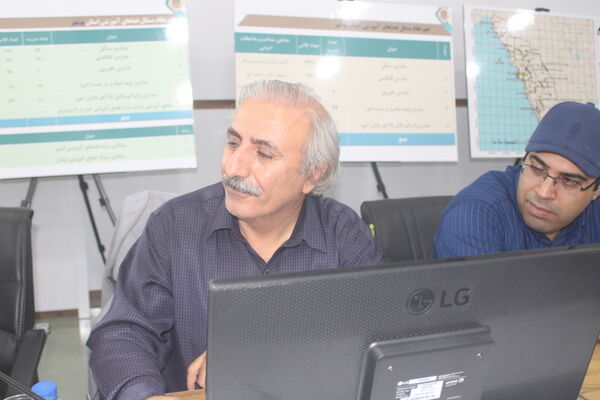 نشست خبری مدیرکل نوسازی مدارس استان بوشهر 