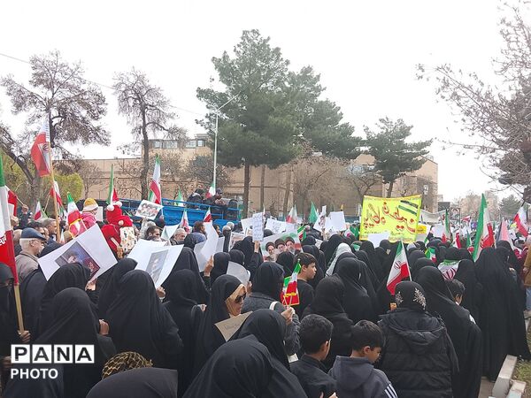  راهپیمایی روز قدس باحضور پرشور مردم نیشابور