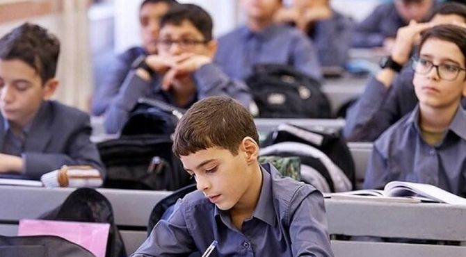 برنامه کمیته امداد برای پیشگیری از افت تحصیلی 190 هزار دانش‌آموز نیازمند در مقطع ابتدایی