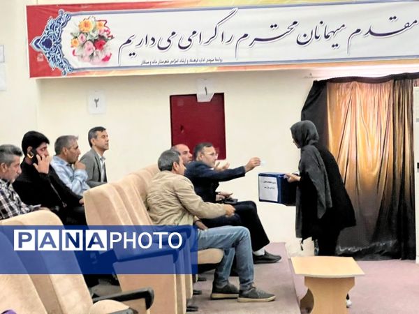 گردهمایی انجمن اولیا و مربیان آموزشگاه شاهد جنت شهرستان سملقان