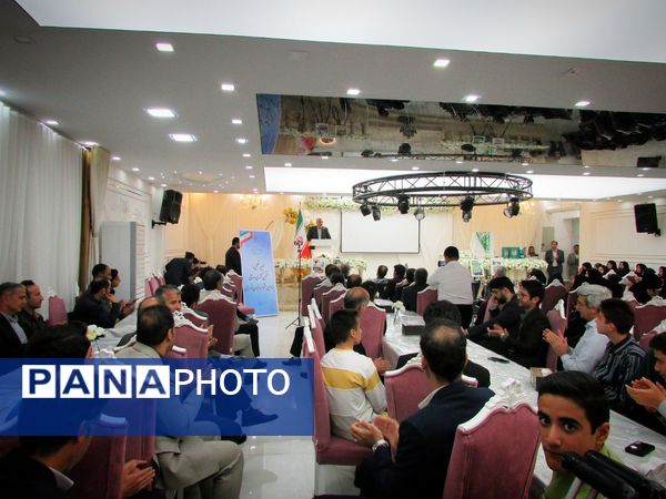 از رتبه برتر های کشوری و استانی جشنواره خوارزمی تجلیل شد