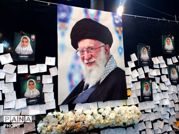 تشییع پیکر پاک جانباز سرافراز دفاع مقدس شهید حسن برزو در چهل و یکمین خروش شبانه مردم رجایی شهر کرج