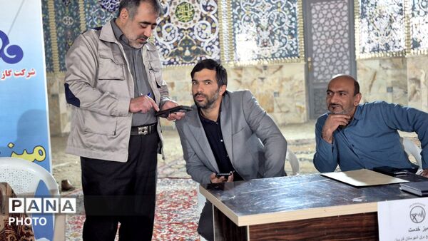 میز خدمت؛ پلِ سپیدِ میان درخواست‌ها و دل‌ها
