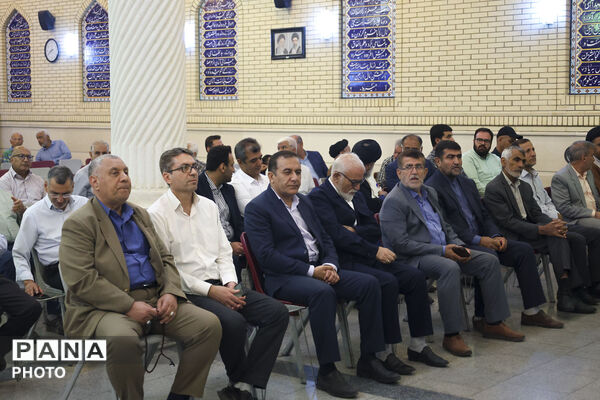 آیین بزرگداشت آیت‌الله ملک‌حسینی با حضور استاندار فارس