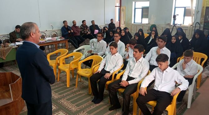 مرحله دوم مسابقات استانی «مدیحه‌سرایی و هم‌خوانی قرآن» بام ایران به روایت پانا