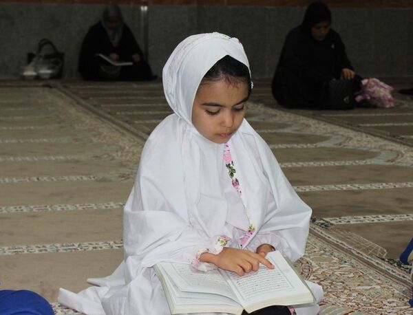 جشن میلاد کریم اهل بیت امام حسن مجتبی (ع) در حسینیه انقلاب اسلامی آموزش و پرورش شهرستان بوشهر