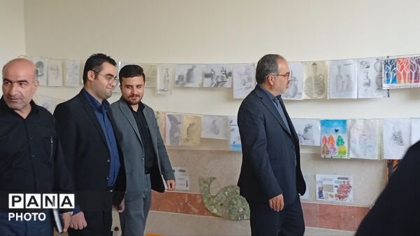 تابستانی پرنشاط با افتتاح رسمی کلاس‌های تابستانی در دبیرستان مهر پدری