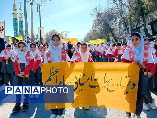 راهپیمایی روز ۱۳ آبان در شهرستان سملقان