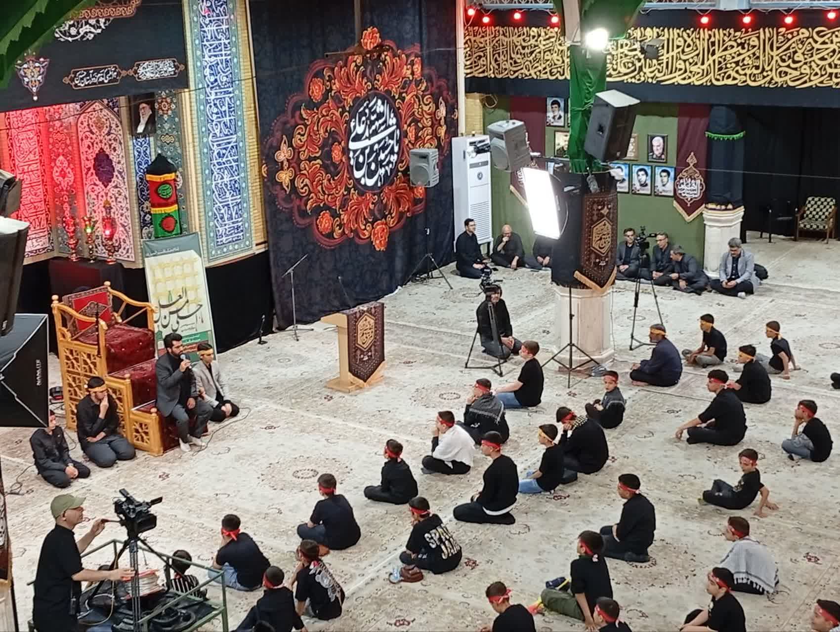 سوگواره «احلی من العسل» در حسینیه اعظم زنجان 