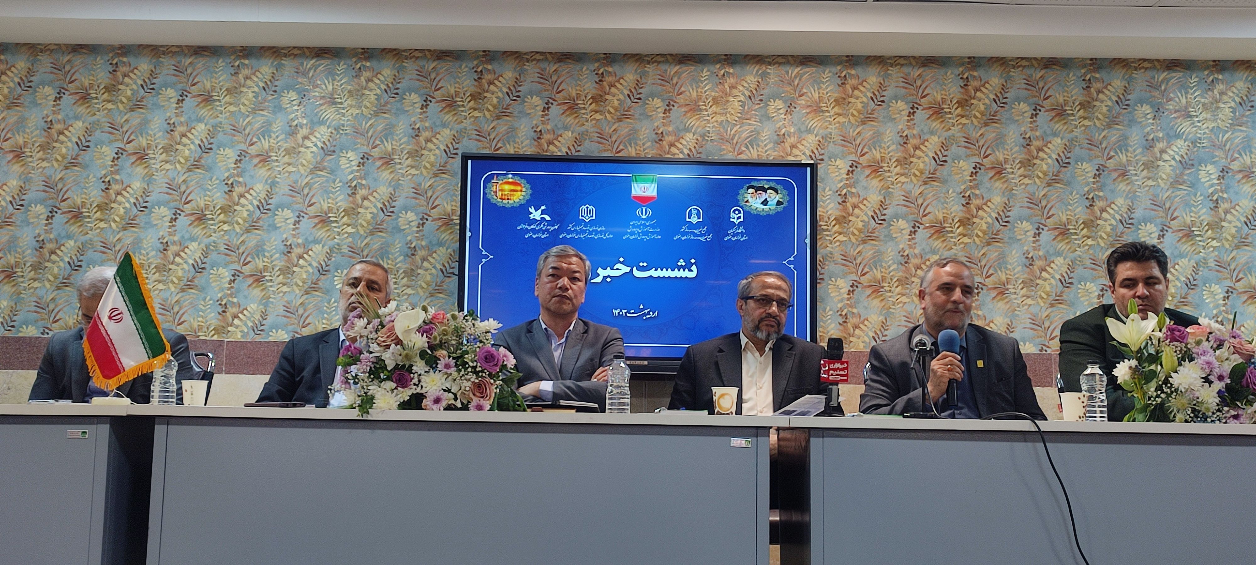 همه ما مدیون معلمان فرهیخته هستیم