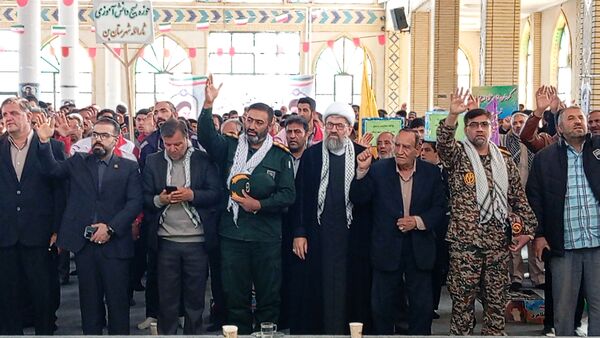 اجتماع بزرگ بسیجیان شهرستان بن 