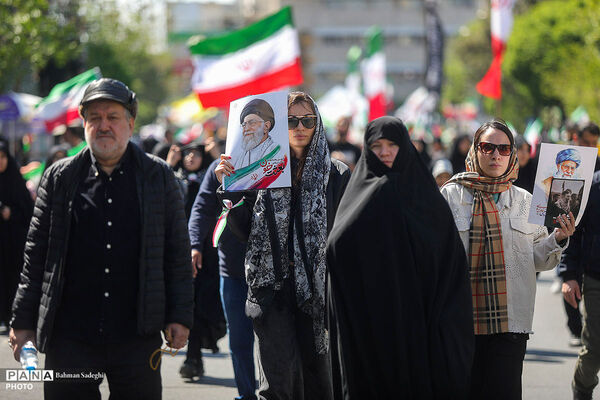  چهلمین روز شهادت رهبر شهید انقلاب اسلامی - تهران/2