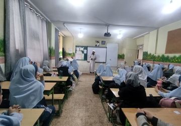 مراسم یاد بود شهید قاسم سلیمانی در رباط کریم