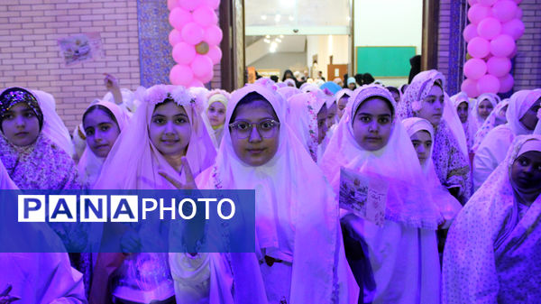 همایش 1100 نفری روزه اولی‌ها در حرم حضرت معصومه(س)