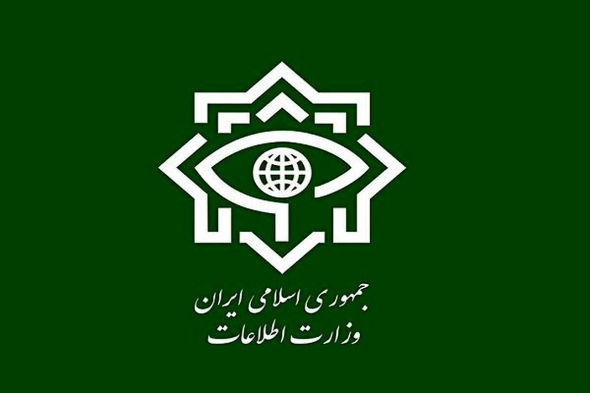 کشف محموله‌های بزرگ سلاح‌های جنگی و بازداشت ۳۰ مزدور دشمن آمریکایی-صهیونیستی در ۴ استان