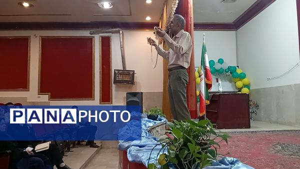 برگزاری کارگاه آموزشی پیشتازان شهرستان ساوجبلاغ 