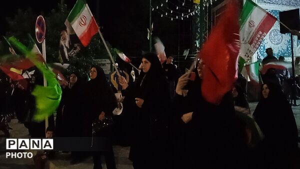 حماسه سازی مردم شهرستان نیشابور برای صد و چهل و سومین شب از اجتماعات