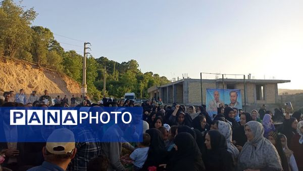 استقبال پر‌شور مردم دهستان کریک از کاروان خدام رضوی